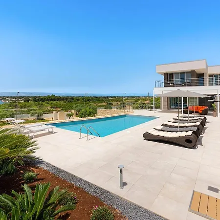 Anna 플렘미리오